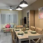 Ceres Parking Gratis Villa *