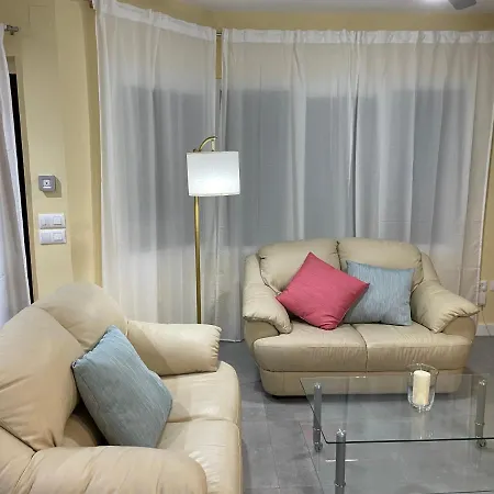 Ceres Parking Gratis Villa *