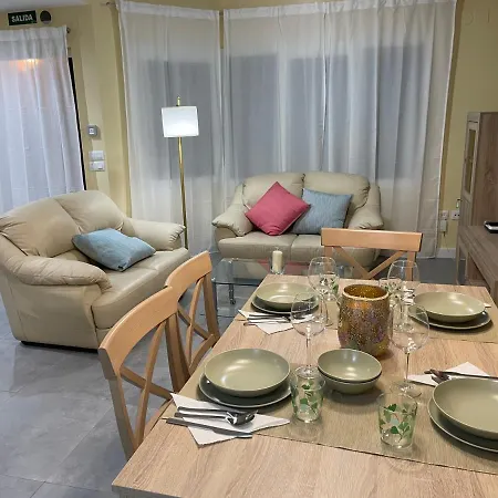 Ceres Parking Gratis Villa