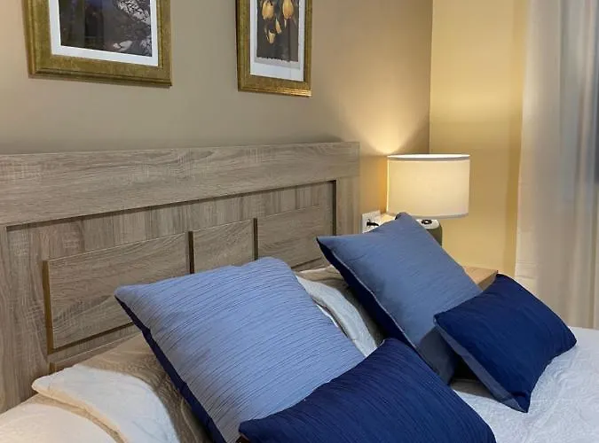 Ceres Parking Gratis Villa