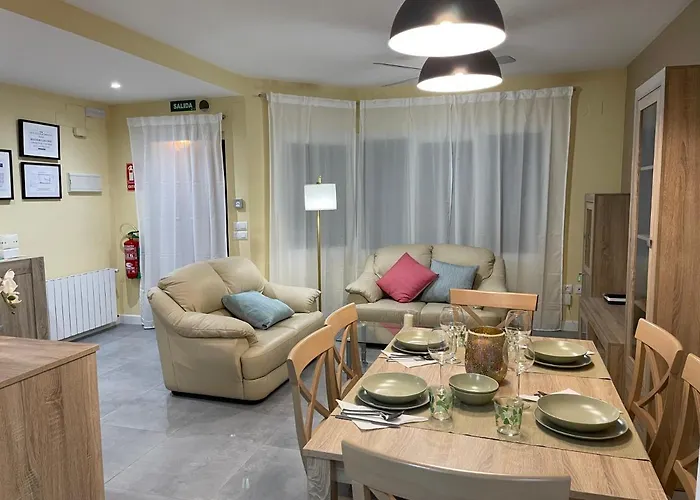 Ceres Parking Gratis Villa